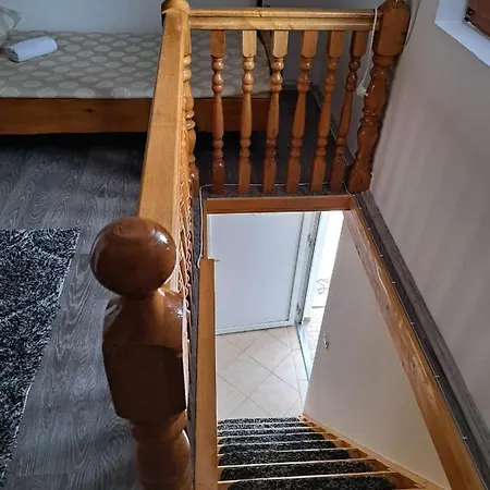 Kuca Za Odmor Susnjar